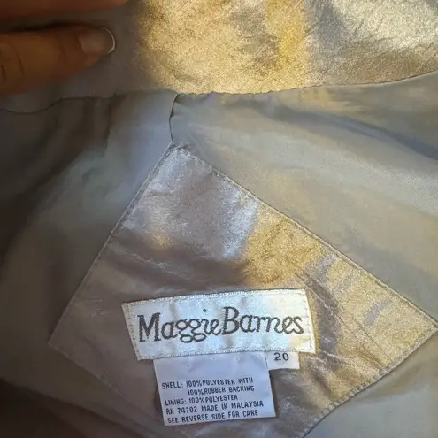 Maggie Barnes Maggie Burnes vintage 1980’s DuPont thermolite trench coat size 20.