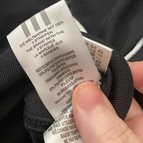 Adidas FINAL MARKDOWN Ladies  track jacket medium