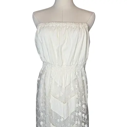 Line and Dot Strapless Lace Maxi Dress