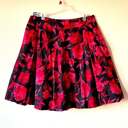 New York & Co. NWT Sz 12 Black Red Rose Floral Balloon Circle Skirt 100% Cotton