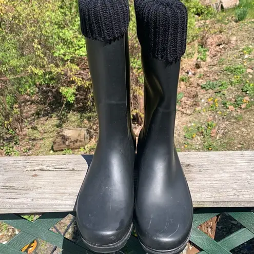 American Eagle  Rubber Rain Boots Sz 9 NWOT