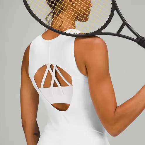 NWT Lululemon Everlux Short