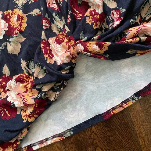 Twenty Second Floral Twistknot Boutique Top