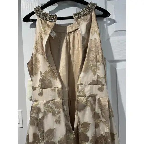 Eliza J . Women's Maxi Dress Sleeveless Embellished Neckline Gold Floral