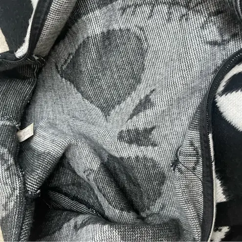 Yachai Small Unisex Skellington Handmade By Kichwa Tribe Wool blend Hooded