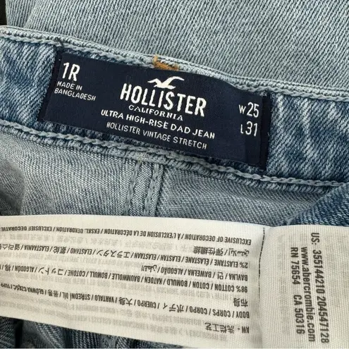Hollister  Ultra High-Rise Floral Embroidered Dad Jeans Size 1R waist 25