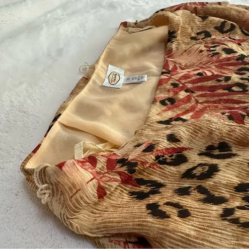 Talbots VTG Y2K  MIDI Skirt 100% Silk Leaf/Animal Print size 12 - Image 6