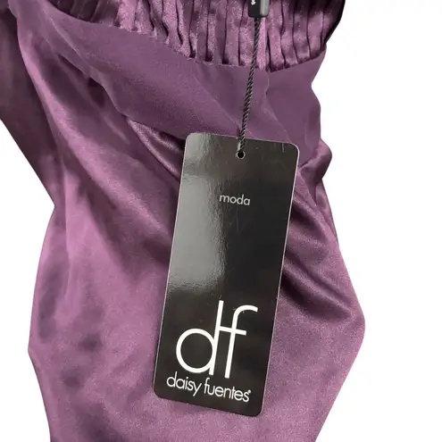 Daisy Fuentes Eggplant Purple Silk Blend Top Ruffle Sleeves V-Neck Blouse Large