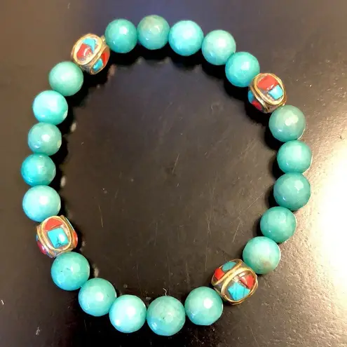 Faceted Jade Bead Bracelet w Bronze Accent Beads w Coral & Turquoise Inlay