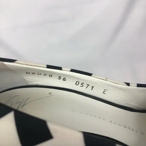 Giuseppe Zanotti geometric pink heel peep toe