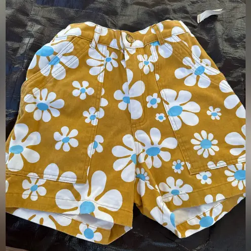 Big Bud Press Lazy Daisy Shorts Yellow Size Small