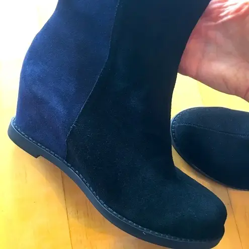 Bettye Muller Color Block Suede Booties in Black, Navy, Size 8