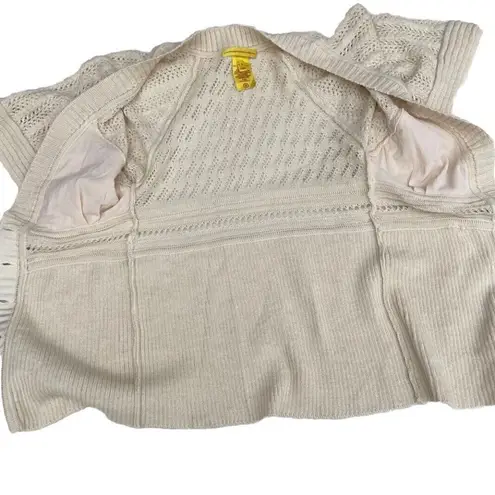 Catherine Malandrino 100% Baby ALPACA Cream Embroidered Vintage Button Top Sz S