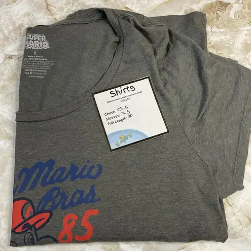 Nintendo Super Mario Bros 85 Gray Tee Women’s Size S 2017 Gamer Graphic Shirt