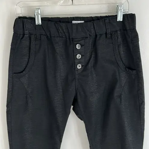 Bevy Flog Black Snakeprint Button Fly Pants Size 28 - Image 4