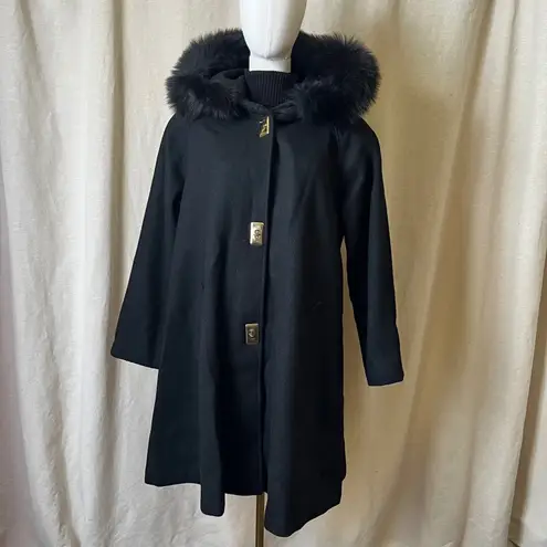 Vintage Carol Horn Black Hooded Wool Coat with Faux Fur Trim & Brass Closure 8