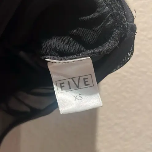 Five Dance Women’s Black Mesh Strappy Layered Sports Bra Black Size XS