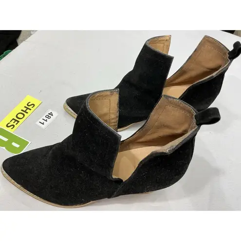 Womans A Rider Girl Mid Ankle Boots 10 Black Stacked Heel Dbl Cutout Toe Guard