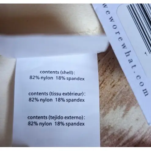 We Wore What NEW Women Size Medium Beige Cowhide Print V-Shape Leggings