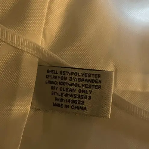 Walter Baker Tanvi Top, Chicago Pin Stripe Color White Black Stripes Back zipper