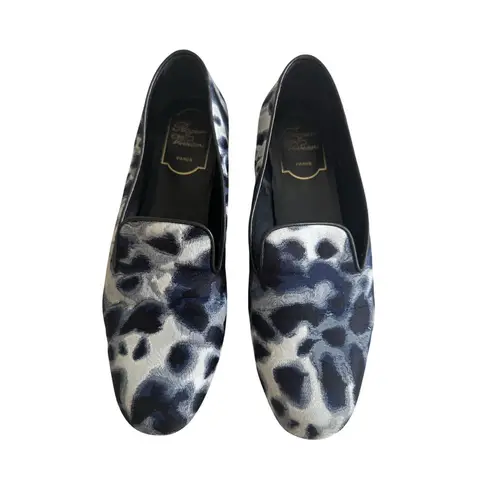 ROGER VIVIER Navy Blue Patterned Loafers Flats Size 37.5