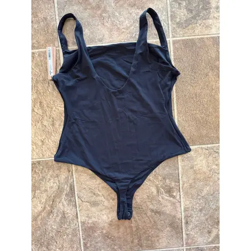 SKIMS Fits Everybody Square Neck Bodysuit Onyx Size Large