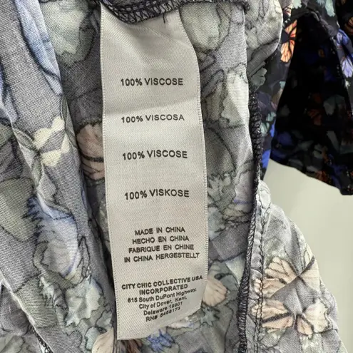 Avenue Tunic Top Womens Size 22/24 Harper V-Neck Butterfly Ruffle Plus Curvy NWT