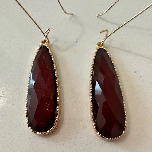 Catherine Malandrino Sparkly Gold Framed Drop Earrings Set: Cream Peach Burgundy