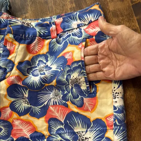 STYLUS Tropical Floral Print Shorts Size 10 Blue