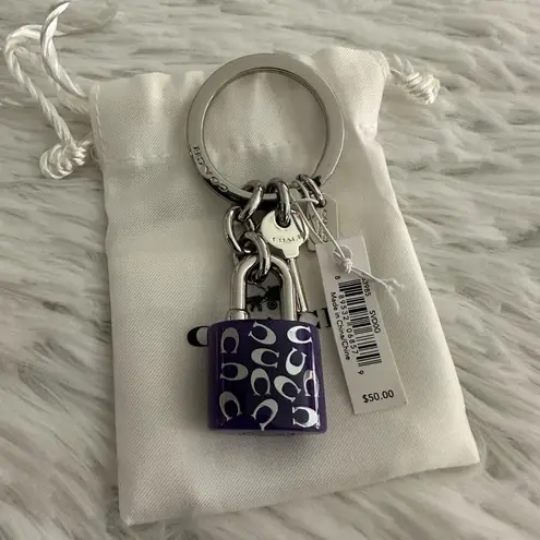 New Coach 63985 F63985 KeyChain Key Fob Ring Purple Lock And