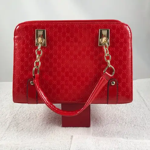 10x10 Crossbody red shiny quilt patent purse
