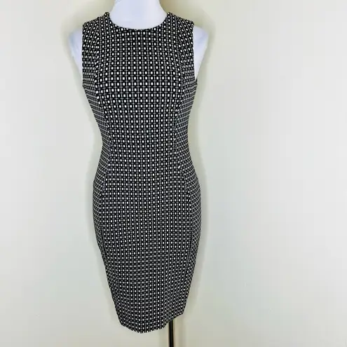 Calvin Klein Sheath Dress 4 Black White Textured Sleeveless Knee Length Office