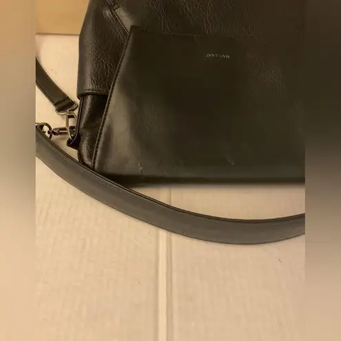 Matt & Nat Black Women's vegan crossbody shoulder handbag size medium