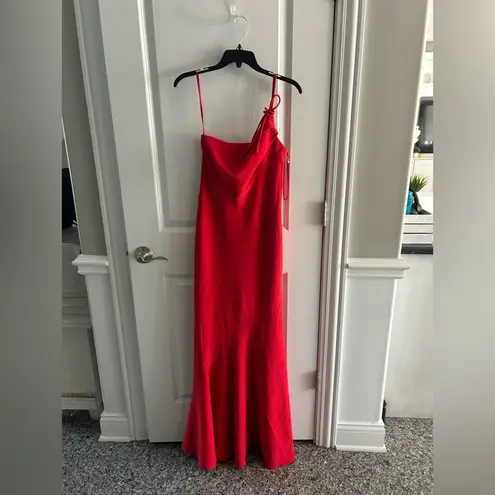 Halston Sybil Gown in Flame Red Size 4
