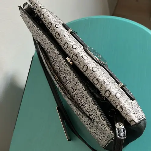 Guess New  Chic Signature Logo Gray and Black Crossbody Purse Handbag