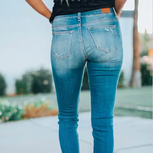 CHECKERED RED PLAID PATCH DESTROYED SKINNY JEANS Size undefined