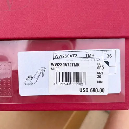 Valentino Garavani Vlogo red patent leather slide sandal size IT 36 US 6