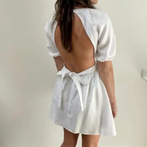 Reformation  White 100% Linen Open Back Dress Size 2 - Image 7