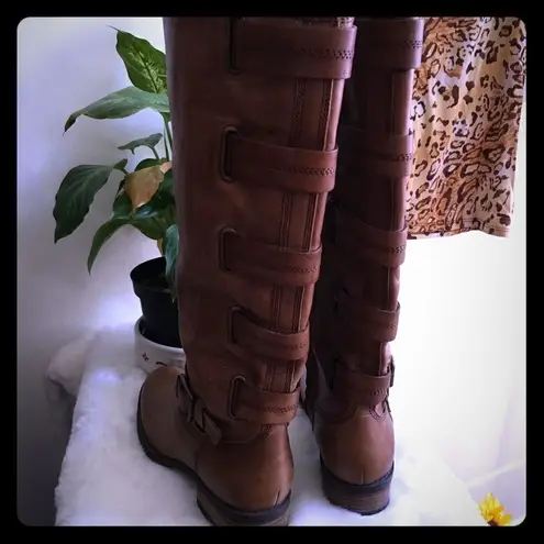 Arturo Chiang Authentic Soft Leather Boots