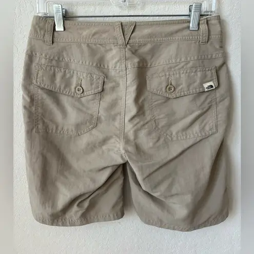 The North Face  Beige Hiking Shorts Size 4