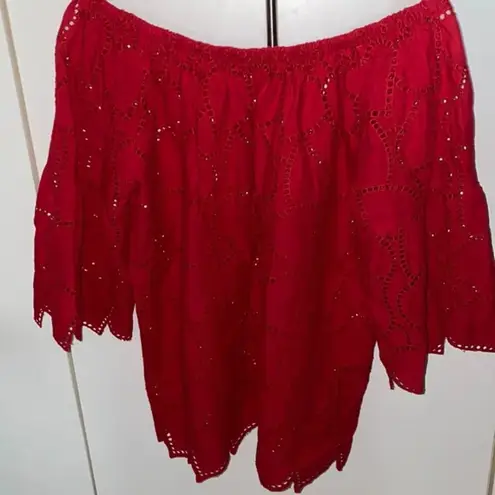 Red Heart Detail Top Size L