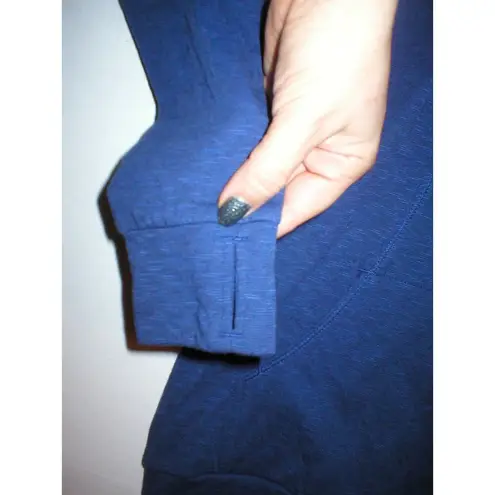 Lucy Activewear NWT Womens XS Top Dark Blue Long Sleeves Pullover Half Zip Thumb