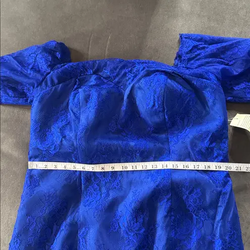 Women’s Full Length Blue Mermaid Fit Off the Shoulder Formal Dress Train Size 18