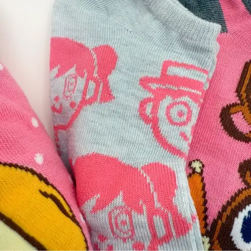 Nintendo Animal Crossing Womens No Show Socks Fun Cute Gift Isabelle Tom Nook