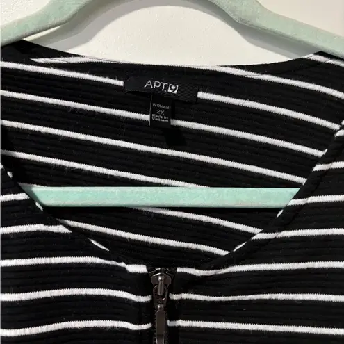 Apt. 9  Black and White Striped Jacket