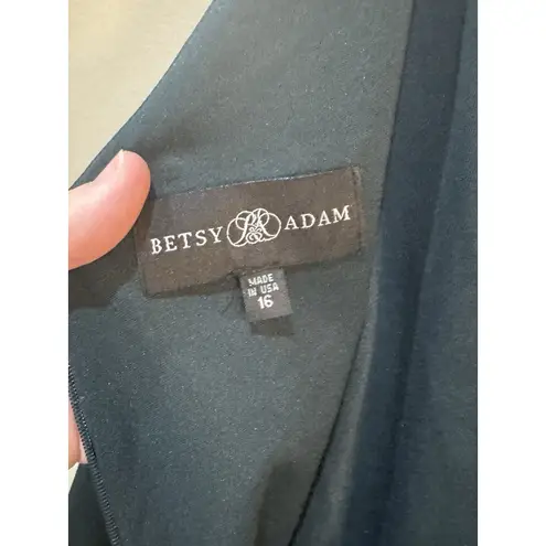 Betsy and Adam "Christine" Scuba Crepe Ruffled Bow Gown In Pine Green New Size 16