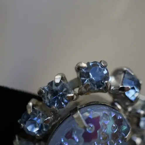 Vintage Julianna D&E Floral Pressed Glass Clip On Earrings Blue Glitz Statement