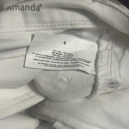 Gloria Vanderbilt Amanda Short Length Classic Rise White Denim Jean Shorts NWT