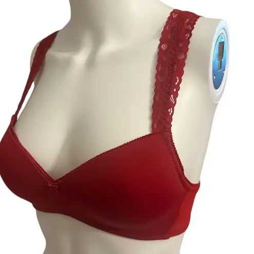 Aerie 34A  real happy t shirt bra Wireless Push Up Lace Bra Converts to Racer Bra