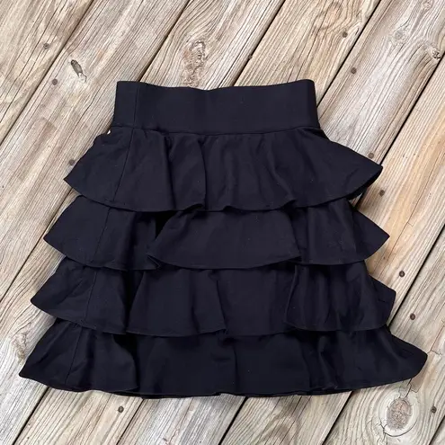 5/48 Women's Black Ruffled Mini Skirt Size M. NEW